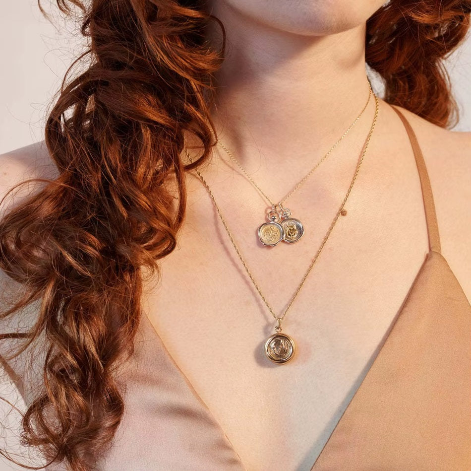 Le destin Doré Necklace