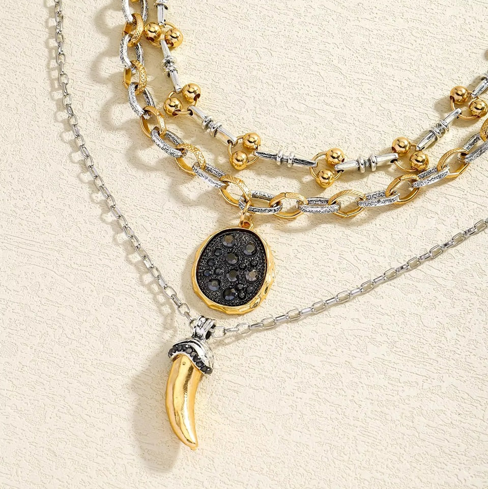 The Huntress Necklace